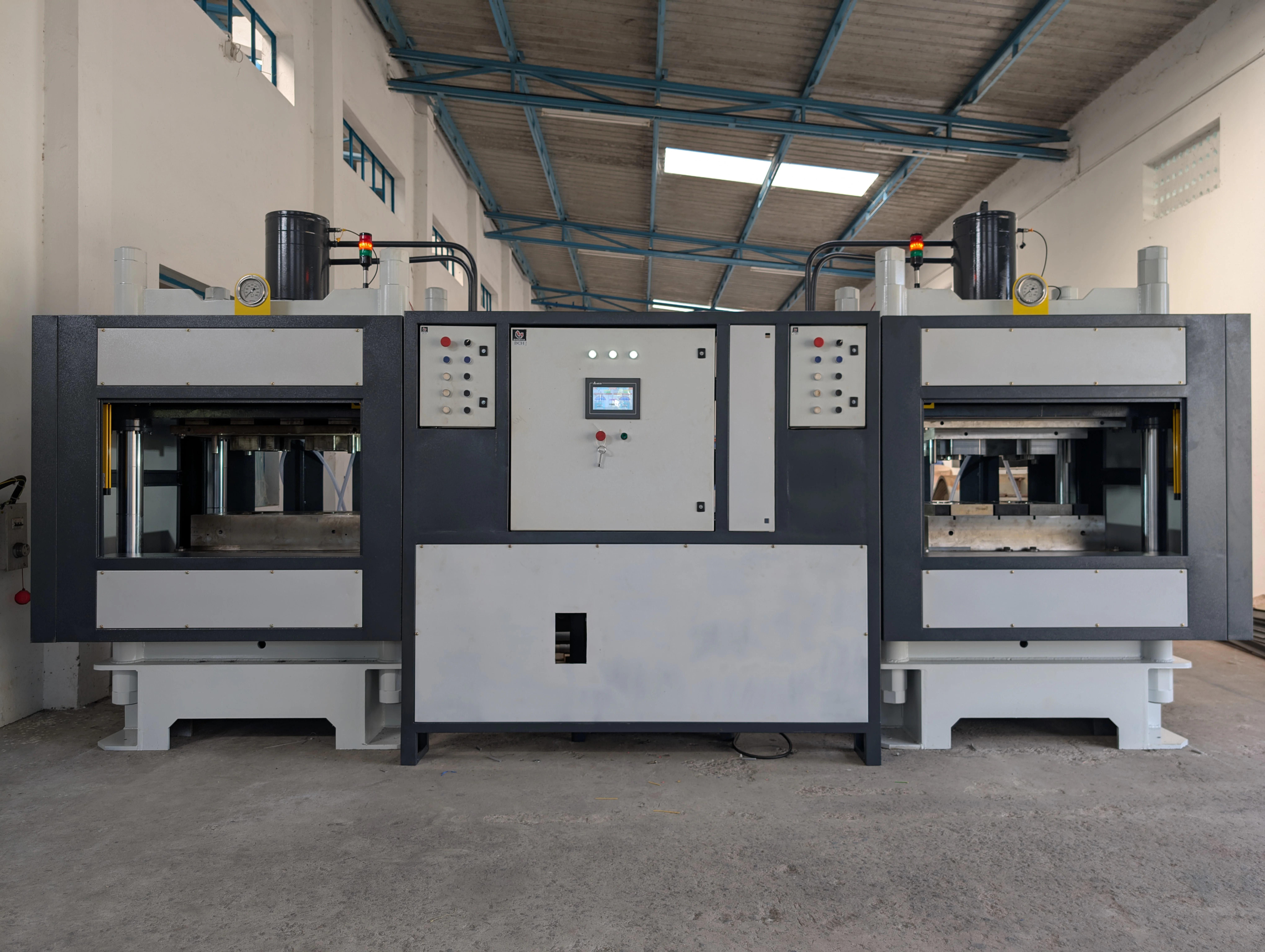 Kerbstone Press — hydraulic press 2