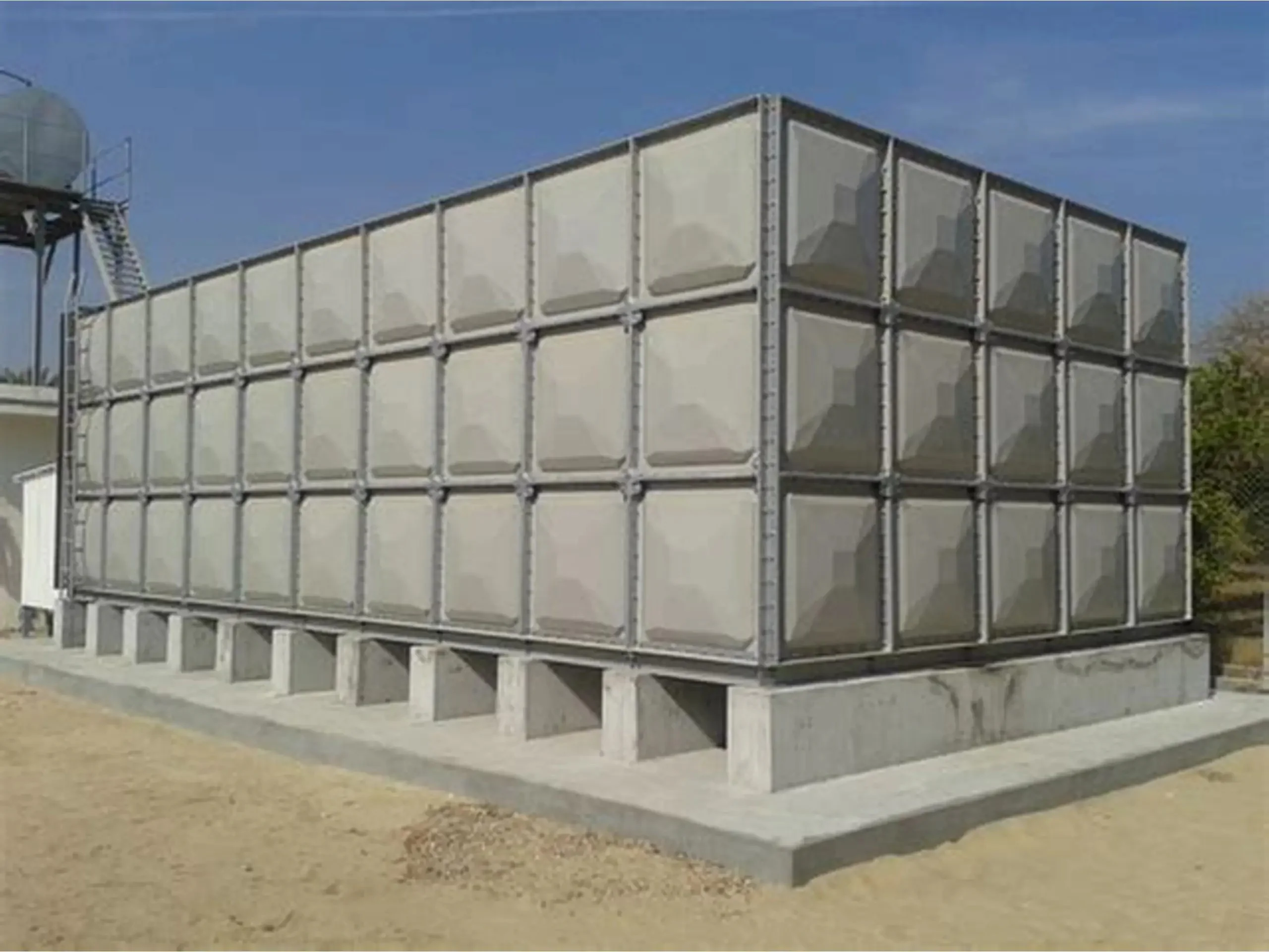 800T Water Tank Panel Press finished product 2