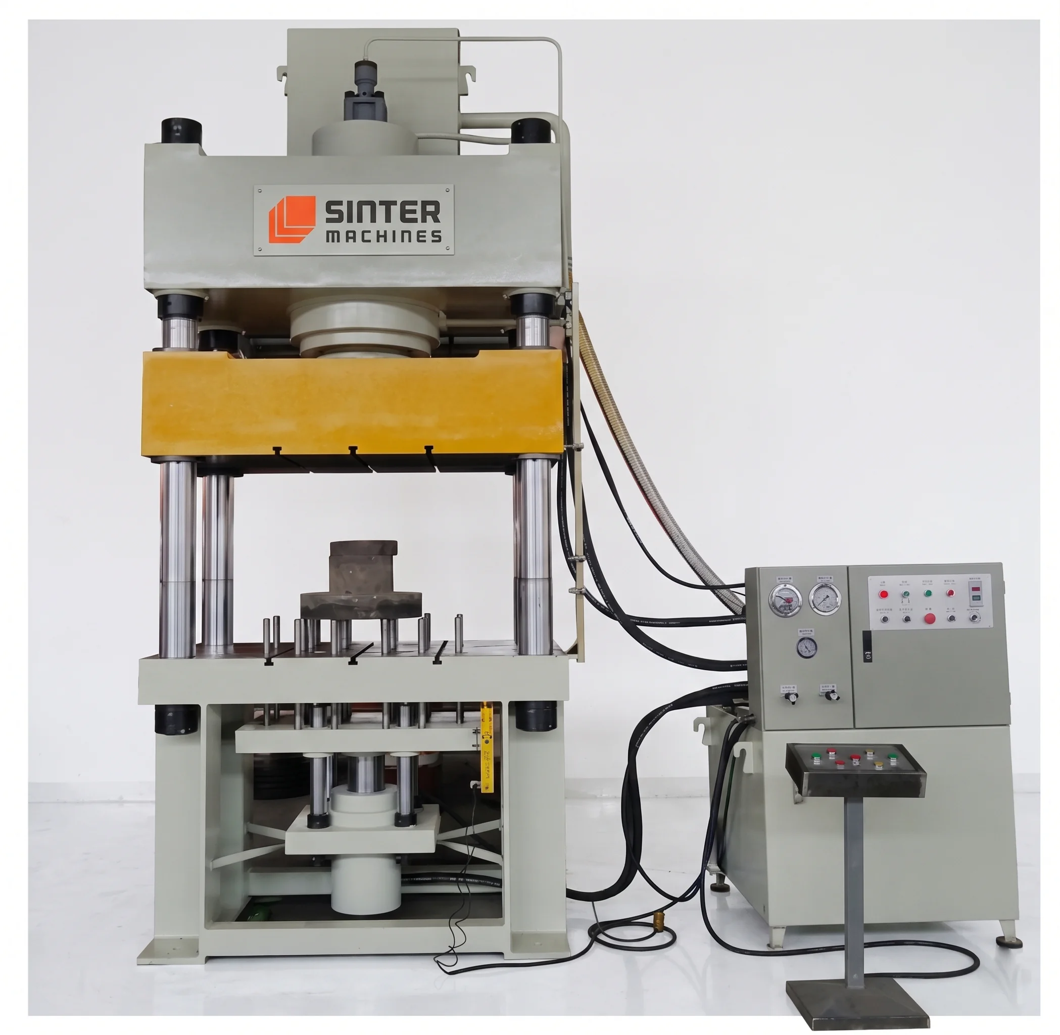 400T Small Gears & Sprockets Press press view 1