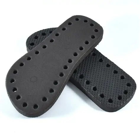 100T Cutting Slipper & Shoe Soles Press finished product 3