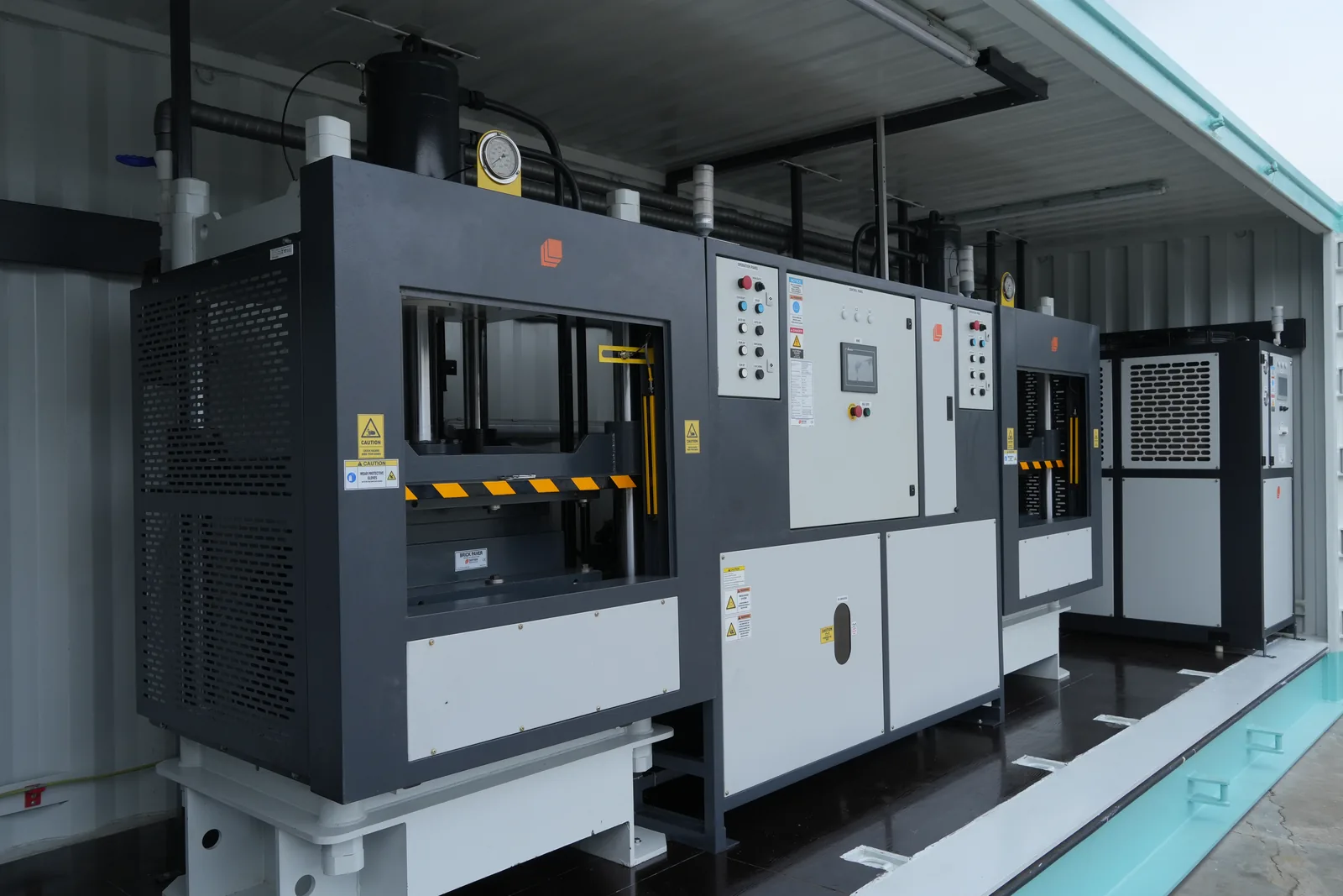 200 Ton Four Column Hydraulic Press Machine